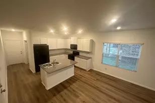 361 Sonterra Dr, San Marcos, TX 78666 - Photo 11