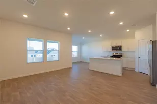 223 Las Lomas Dr, San Marcos, TX 78666 - Photo 7