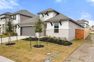 129 Old Woods Rd, Liberty Hill, TX 78642 - Photo 3