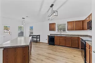 1310 Grande Mesa Dr, Georgetown, TX 78626 - Photo 5