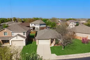 1310 Grande Mesa Dr, Georgetown, TX 78626 - Photo 3