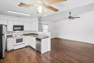 8201 Riverstone Dr, Austin, TX 78724 - Photo 27