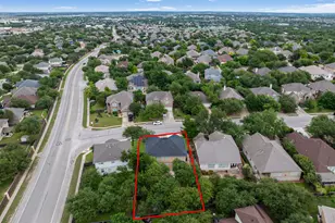 403 Red Hawk Dr, Leander, TX 78641 - Photo 37