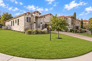 403 Indianwood Dr, Austin, TX 78738 - Photo 3