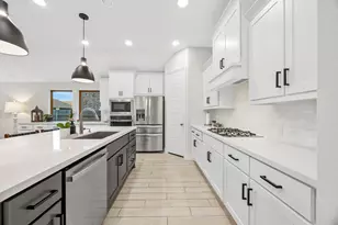 512 Monrovia Ct, Liberty Hill, TX 78642 - Photo 7