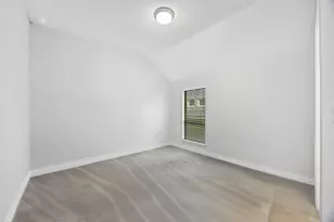 512 Monrovia Ct, Liberty Hill, TX 78642 - Photo 13