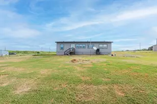 859 Ivy Switch Rd, Luling, TX 78648 - Photo 25