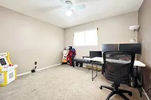 9731 Anderson Village Dr, Austin, TX 78729 - Photo 15