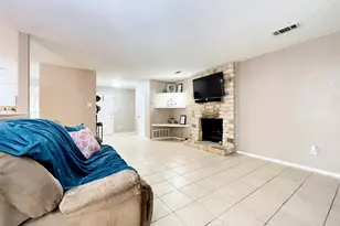 9731 Anderson Village Dr, Austin, TX 78729 - Photo 5