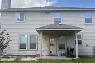 408 Mossy Rock Dr, Hutto, TX 78634 - Photo 25