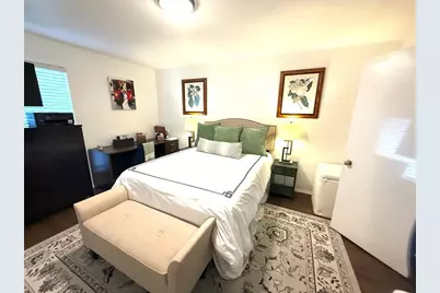 1709 Wild Basin Ledge #B, Austin, TX 78746 - Photo 11