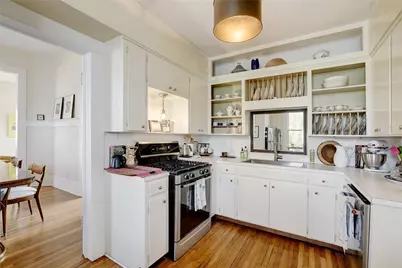 221 N Johnson Avenue, San Marcos, TX 78666 - Photo 11