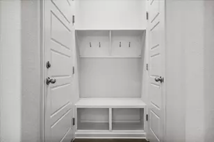 7909 Bestride Bend, Austin, TX 78744 - Photo 21