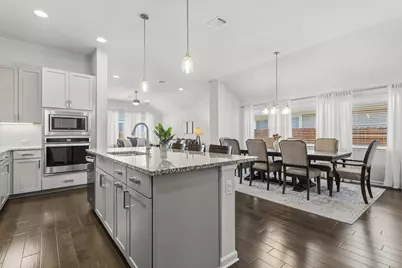 7909 Bestride Bend, Austin, TX 78744 - Photo 7