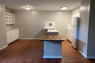 1808 W 35th St, Austin, TX 78703 - Photo 3
