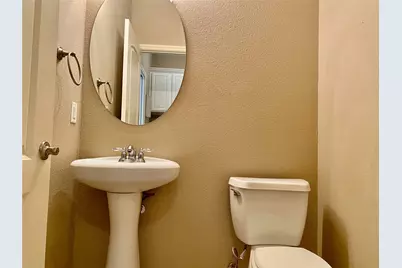 7504 Bennett Avenue #B, Austin, TX 78752 - Photo 9