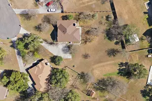 307 Pin Oak Ct, Buda, TX 78610 - Photo 27