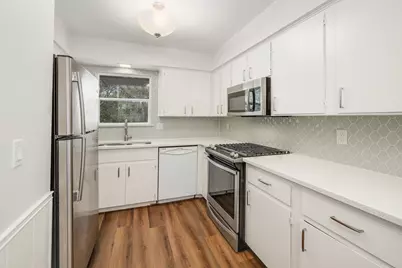 8206 Wavertree Court, Austin, TX 78745 - Photo 11