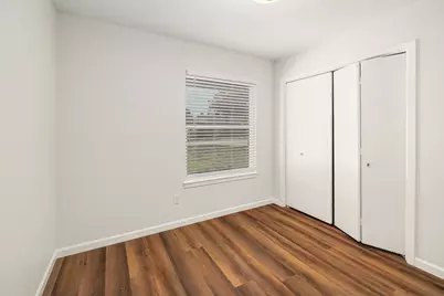 8206 Wavertree Court, Austin, TX 78745 - Photo 21