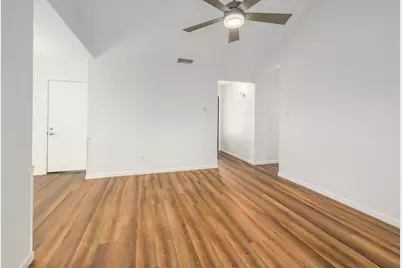 8206 Wavertree Court, Austin, TX 78745 - Photo 5