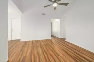 8206 Wavertree Ct, Austin, TX 78745 - Photo 5