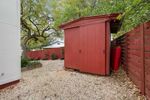 1204 Summit Edge Dr, Austin, TX 78732 - Photo 31