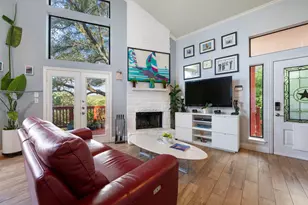 1204 Summit Edge Dr, Austin, TX 78732 - Photo 3