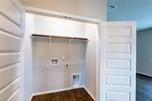 11513 Murano Dr, Austin, TX 78747 - Photo 13