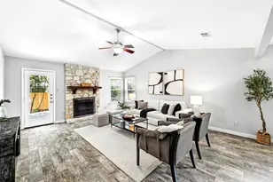9733 Anderson Village Dr, Austin, TX 78729 - Photo 13
