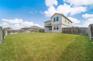 188 Shooting Star Dr, Kyle, TX 78640 - Photo 33