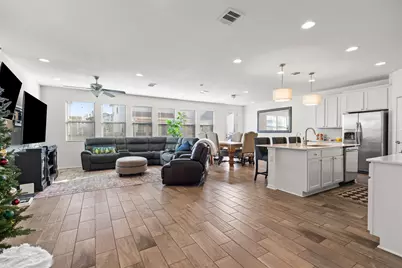 9107 Moonstone Drive, Austin, TX 78729 - Photo 5