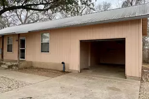 6100 Felix Ave, Austin, TX 78741 - Photo 9