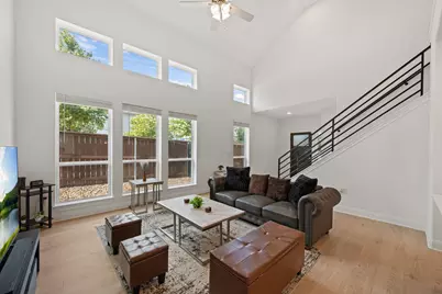 9900 Dawn Pearl Drive, Austin, TX 78748 - Photo 5