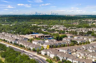 9900 Dawn Pearl Dr, Austin, TX 78748 - Photo 33