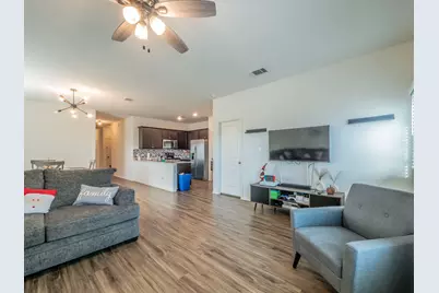 17813 Boardtree Drive, Elgin, TX 78621 - Photo 5