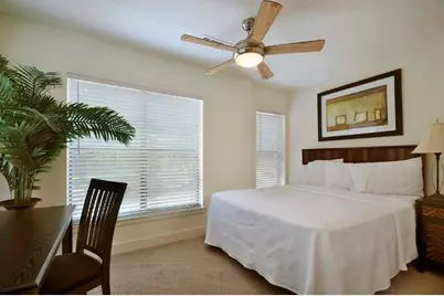 711 W 32nd Street #104, Austin, TX 78705 - Photo 7