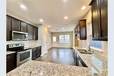 710 Coconut Grove Street, Pflugerville, TX 78660 - Photo 11