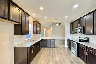 710 Coconut Grove St, Pflugerville, TX 78660 - Photo 13