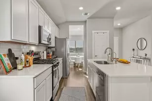 1129 Tipton St, Georgetown, TX 78633 - Photo 15