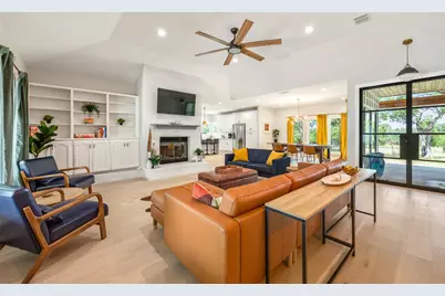 717 E Creek Drive, Dripping Springs, TX 78620 - Photo 3