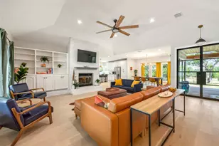 717 E Creek Dr, Dripping Springs, TX 78620 - Photo 3