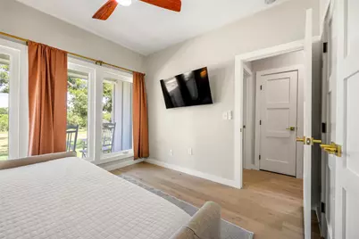 717 E Creek Drive, Dripping Springs, TX 78620 - Photo 17