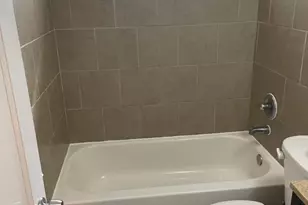 300 Canion St, Austin, TX 78752 - Photo 7