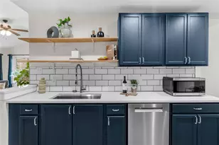 1822 Rainy Meadows Dr, Austin, TX 78758 - Photo 3