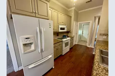 3601 Serena Woods Court, Austin, TX 78759 - Photo 9