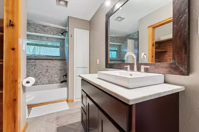 7300 Quicksilver Circle, Austin, TX 78744 - Photo 19