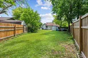 7300 Quicksilver Cir, Austin, TX 78744 - Photo 29