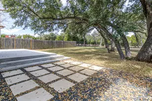 7012 Calpe Dr, Austin, TX 78739 - Photo 31