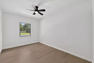 833 Ross Cir, Lockhart, TX 78644 - Photo 23