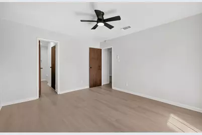 833 Ross Circle, Lockhart, TX 78644 - Photo 19